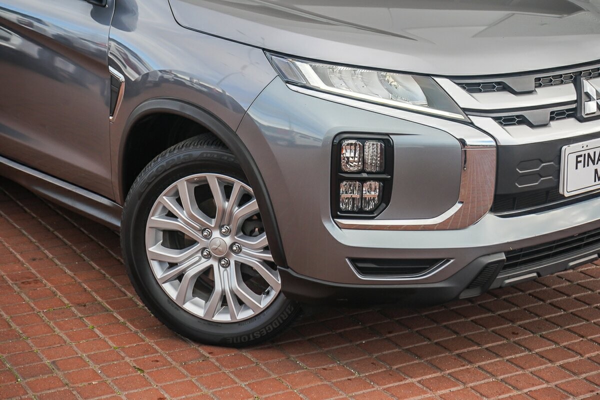 Mitsubishi Asx image 2