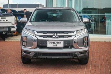 https://vehicle-cdn.autoleague.cloud/32225_81010184_3.jpg