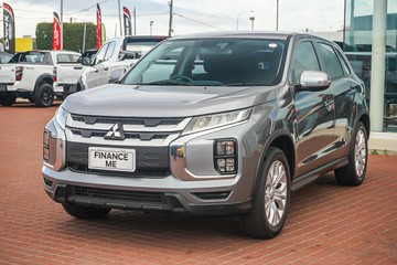 https://vehicle-cdn.autoleague.cloud/32225_81010184_4.jpg