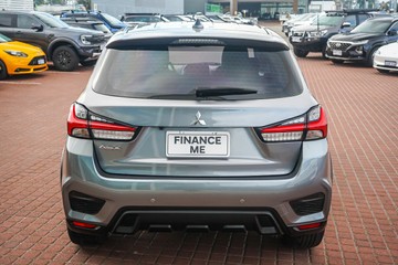 https://vehicle-cdn.autoleague.cloud/32225_81010184_7.jpg