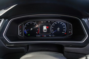https://vehicle-cdn.autoleague.cloud/32225_81010190_16.jpg