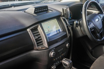 https://vehicle-cdn.autoleague.cloud/32225_81010194_20.jpg