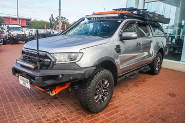 https://vehicle-cdn.autoleague.cloud/32225_81010194_4.jpg