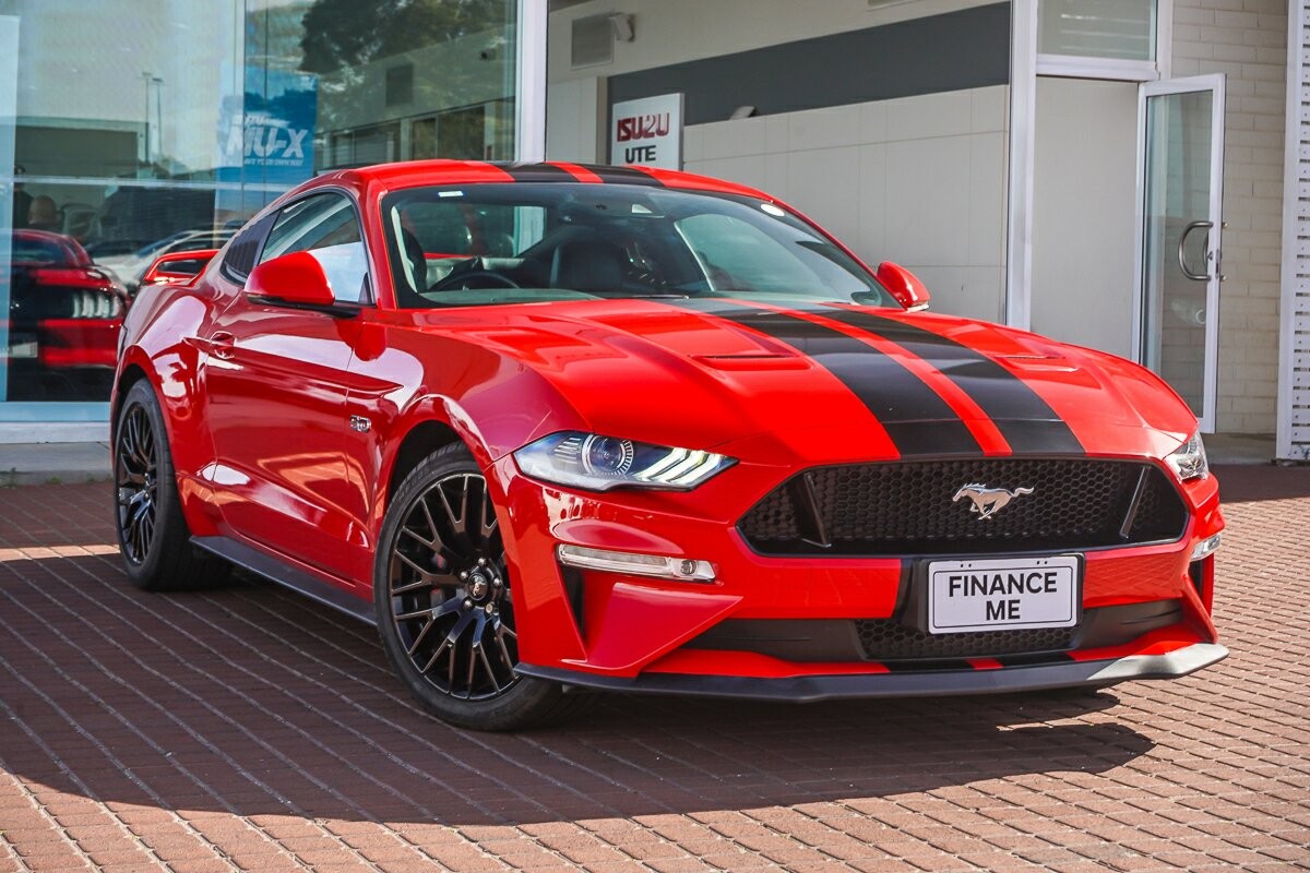 Ford Mustang image 1