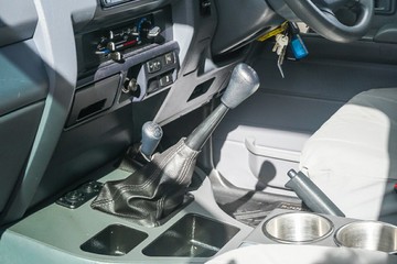 https://vehicle-cdn.autoleague.cloud/32225_81010202_28.jpg