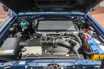 https://vehicle-cdn.autoleague.cloud/32225_81010202_30.jpg