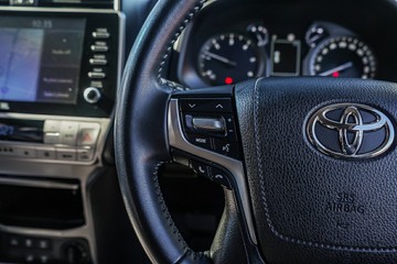 https://vehicle-cdn.autoleague.cloud/32225_81010210_20.jpg