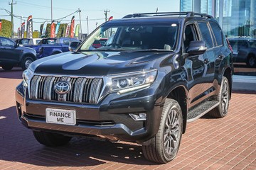 https://vehicle-cdn.autoleague.cloud/32225_81010210_4.jpg
