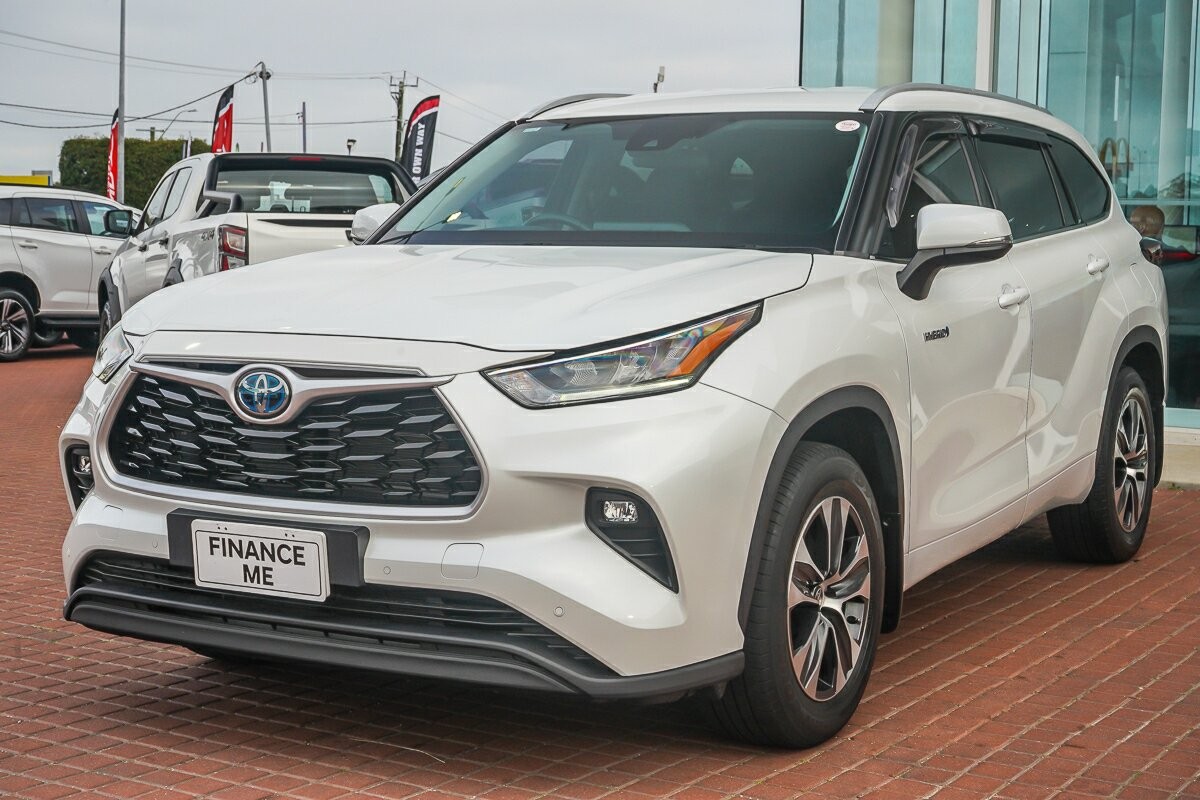 Toyota Kluger image 4
