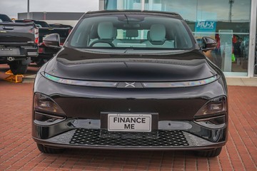 https://vehicle-cdn.autoleague.cloud/32225_81010219_3.jpg
