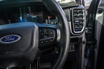 https://vehicle-cdn.autoleague.cloud/32225_81010223_14.jpg