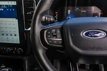 https://vehicle-cdn.autoleague.cloud/32225_81010223_15.jpg