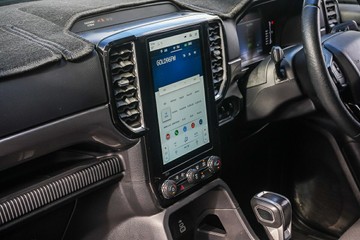 https://vehicle-cdn.autoleague.cloud/32225_81010223_21.jpg