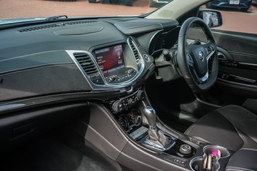 https://vehicle-cdn.autoleague.cloud/32225_81010236_20.jpg