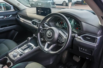 https://vehicle-cdn.autoleague.cloud/32225_81010237_13.jpg