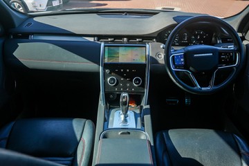 https://vehicle-cdn.autoleague.cloud/32225_81010239_10.jpg