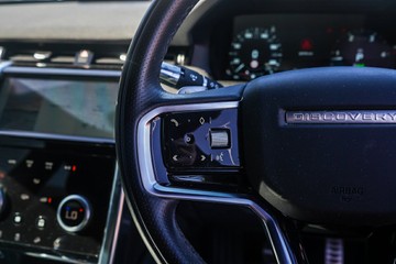 https://vehicle-cdn.autoleague.cloud/32225_81010239_15.jpg