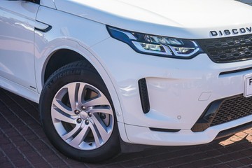 https://vehicle-cdn.autoleague.cloud/32225_81010239_2.jpg