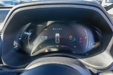 https://vehicle-cdn.autoleague.cloud/32225_81010242_16.jpg