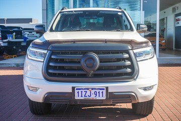 https://vehicle-cdn.autoleague.cloud/32225_81010242_3.jpg