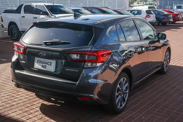 https://vehicle-cdn.autoleague.cloud/32225_81010247_8.jpg