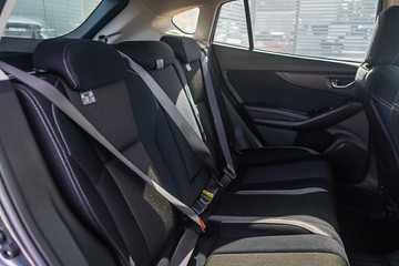 https://vehicle-cdn.autoleague.cloud/32225_81010247_9.jpg