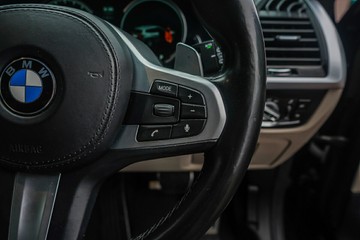 https://vehicle-cdn.autoleague.cloud/32225_81010254_14.jpg