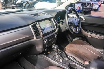 https://vehicle-cdn.autoleague.cloud/32225_81010267_20.jpg