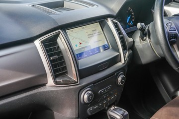 https://vehicle-cdn.autoleague.cloud/32225_81010267_21.jpg