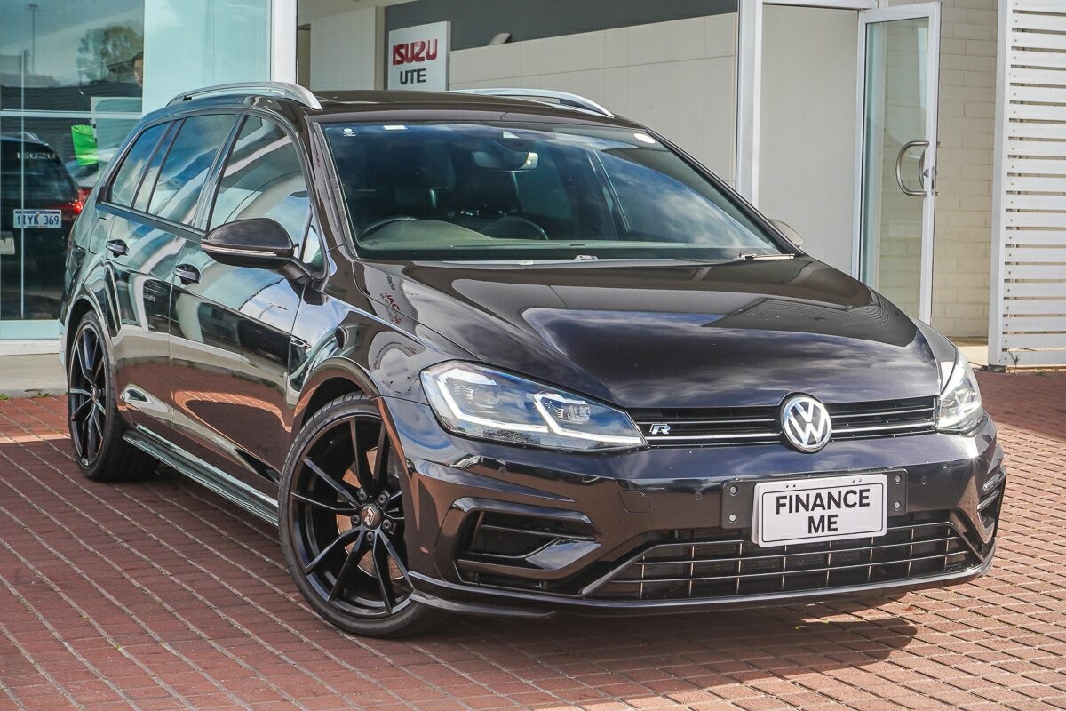 Volkswagen Golf image 1