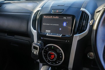 https://vehicle-cdn.autoleague.cloud/32225_81010280_21.jpg