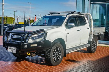 https://vehicle-cdn.autoleague.cloud/32225_81010280_4.jpg