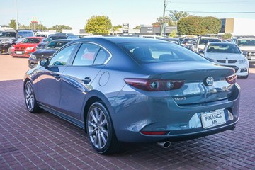 https://vehicle-cdn.autoleague.cloud/32225_81010281_6.jpg
