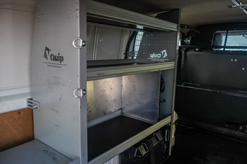 https://vehicle-cdn.autoleague.cloud/32225_81010282_20.jpg