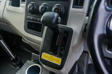 https://vehicle-cdn.autoleague.cloud/32225_81010283_16.jpg