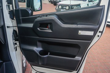 https://vehicle-cdn.autoleague.cloud/32225_81010283_9.jpg