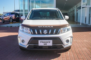 https://vehicle-cdn.autoleague.cloud/32225_81010298_3.jpg