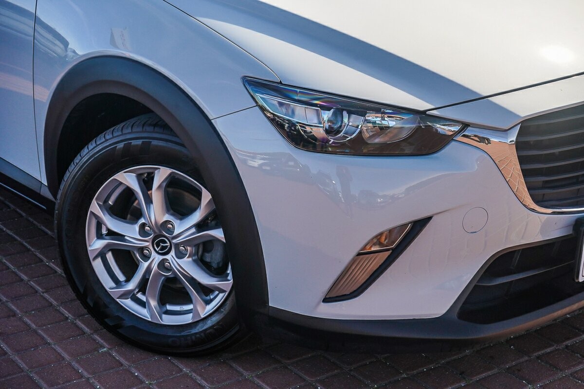 Mazda Cx-3 image 2
