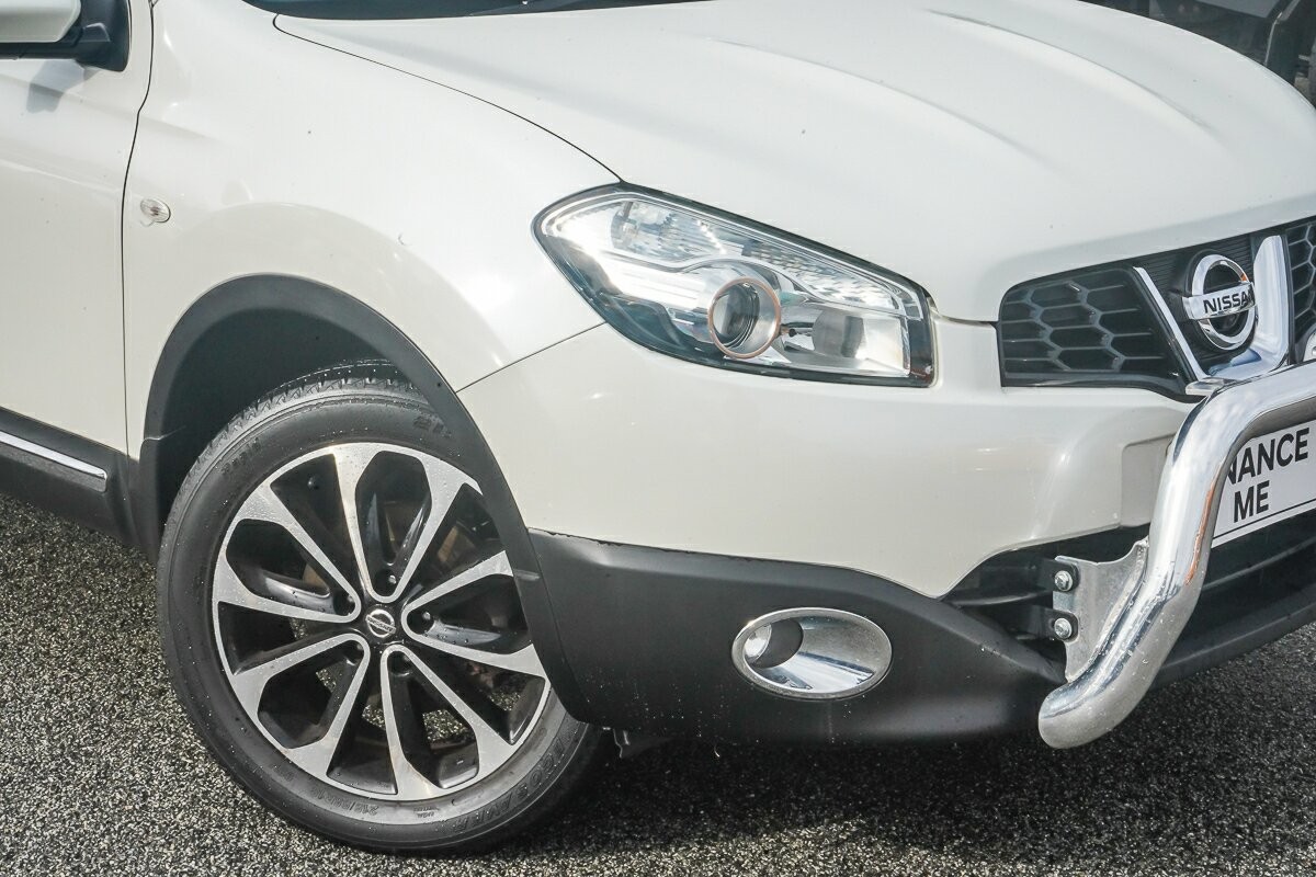 Nissan Dualis image 2