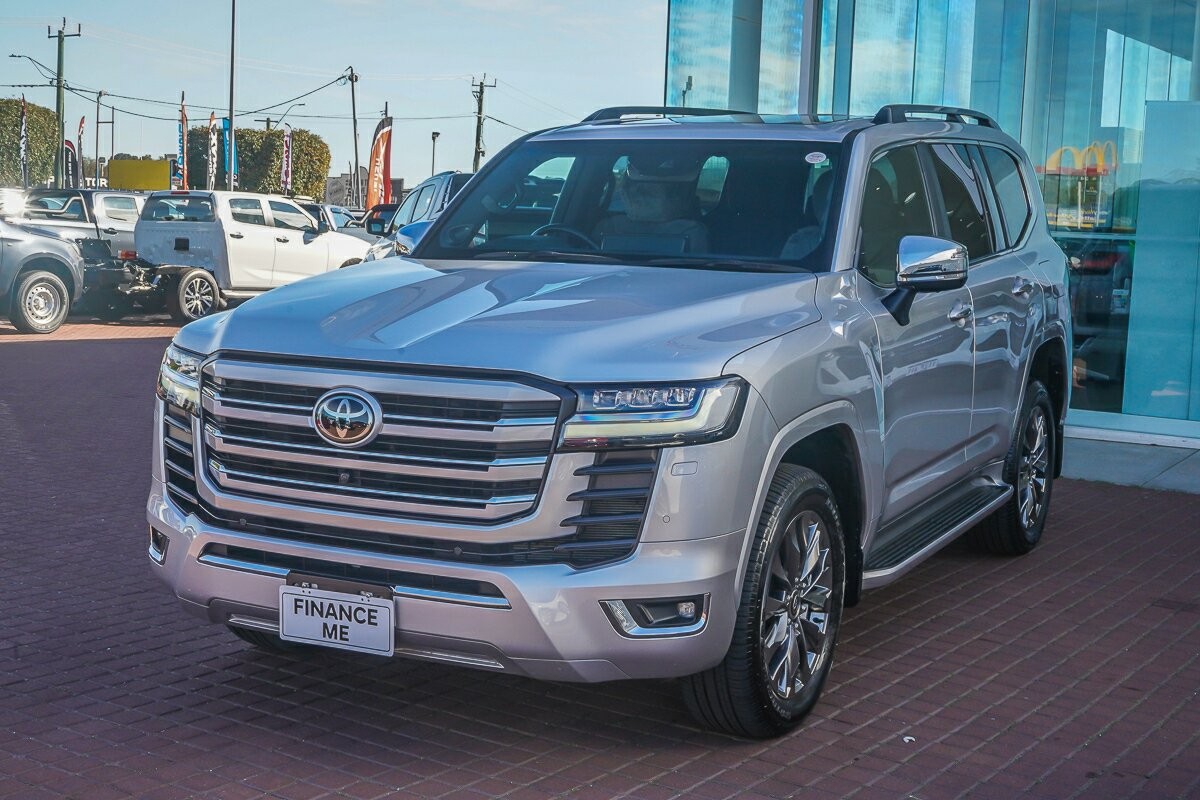 Toyota Landcruiser image 4