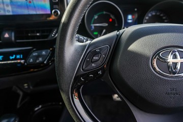 https://vehicle-cdn.autoleague.cloud/32225_81010346_15.jpg