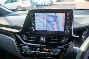 https://vehicle-cdn.autoleague.cloud/32225_81010346_17.jpg