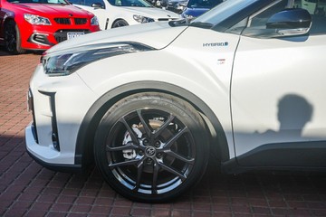 https://vehicle-cdn.autoleague.cloud/32225_81010346_5.jpg