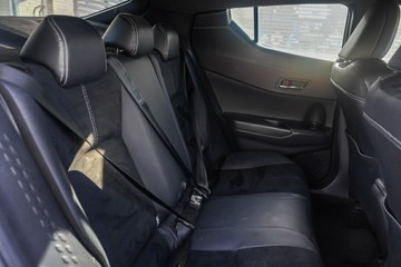 https://vehicle-cdn.autoleague.cloud/32225_81010346_9.jpg
