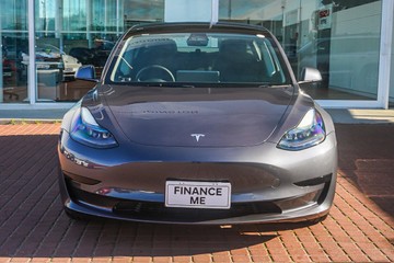 https://vehicle-cdn.autoleague.cloud/32225_81010348_3.jpg