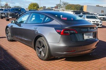 https://vehicle-cdn.autoleague.cloud/32225_81010348_6.jpg