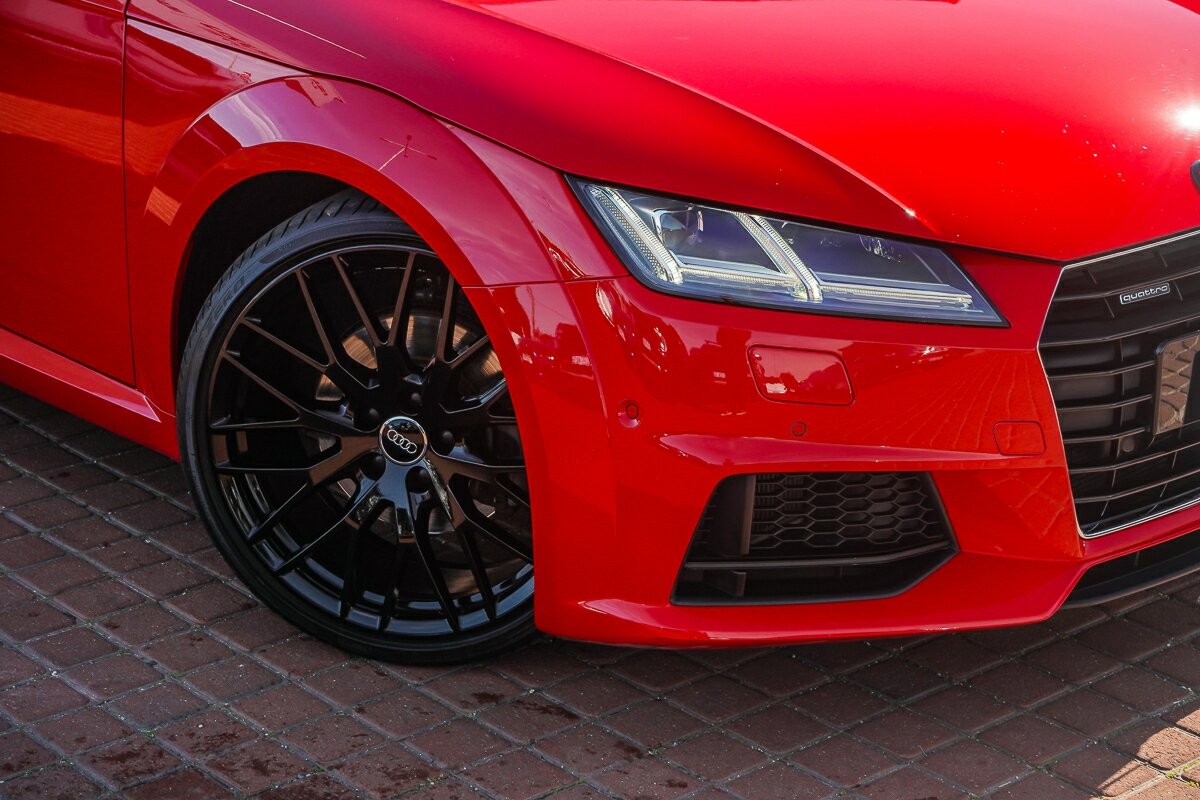 Audi Tt image 2