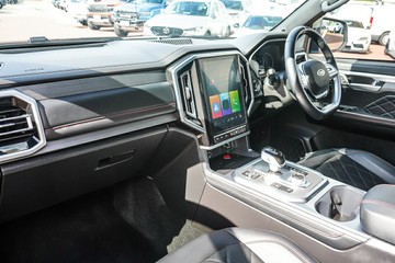 https://vehicle-cdn.autoleague.cloud/32225_81010355_21.jpg