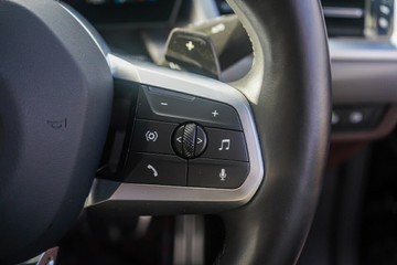 https://vehicle-cdn.autoleague.cloud/32225_81010357_14.jpg