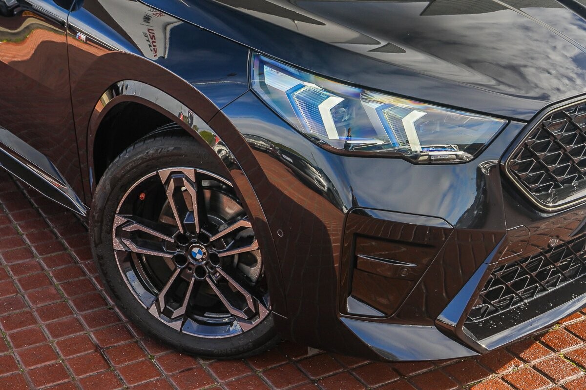 BMW X2 image 2